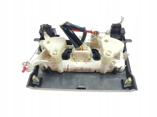 PANEL KLIMATYZACJI TOYOTA COROLLA VERSO II (2004-2007) 2.2 D4D 136KM 55900-