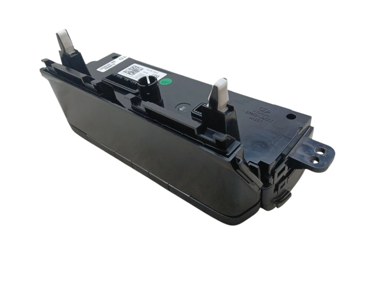 PANEL KLIMATYZACJI HYUNDAI KONA I LIFT (2020-2023) 1.0 T-GDI 120KM 97250-J9