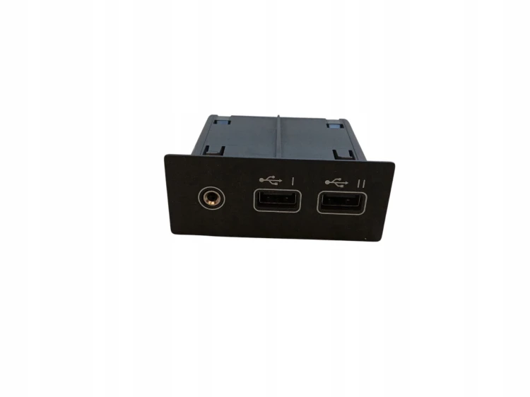 GNIAZDO USB RENAULT CLIO V LIFT (2023-) 1.6 E-TECH 143KM 284H39520R