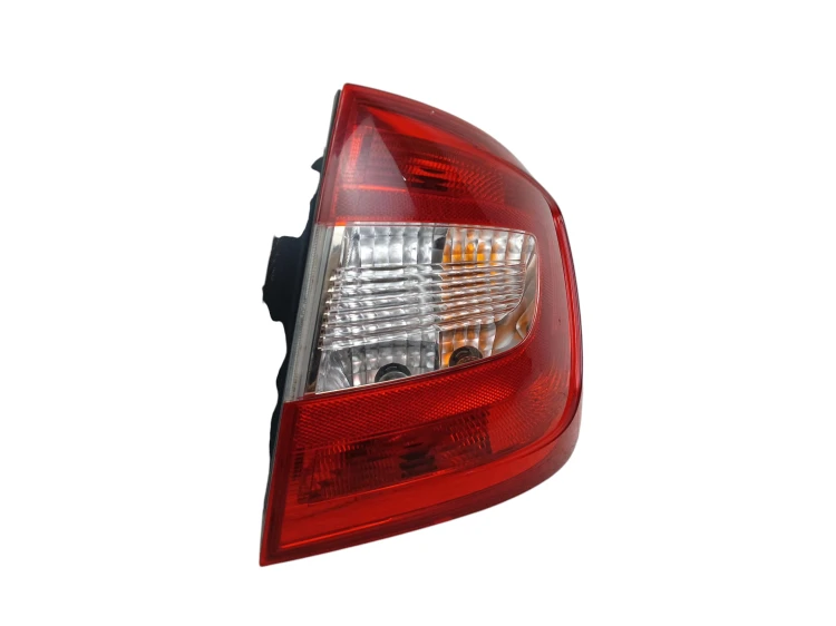 LAMPA PRAWY TYŁ SKODA RAPID (2012-2017) 5JH945096, 5JH945112