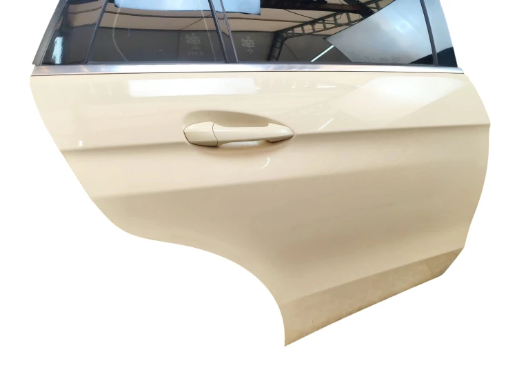 DRZWI PRAWY TYŁ MERCEDES E W212 LIFT (2012-2016) 2.2 BlueTEC 136KM
