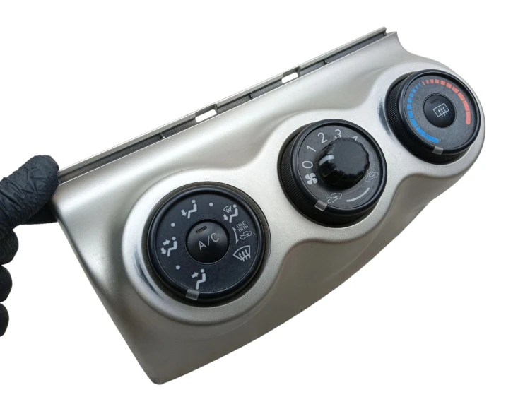 PANEL KLIMATYZACJI MANUALNY TOYOTA URBAN CRUISER (2008-2014) 1.33 101KM 554