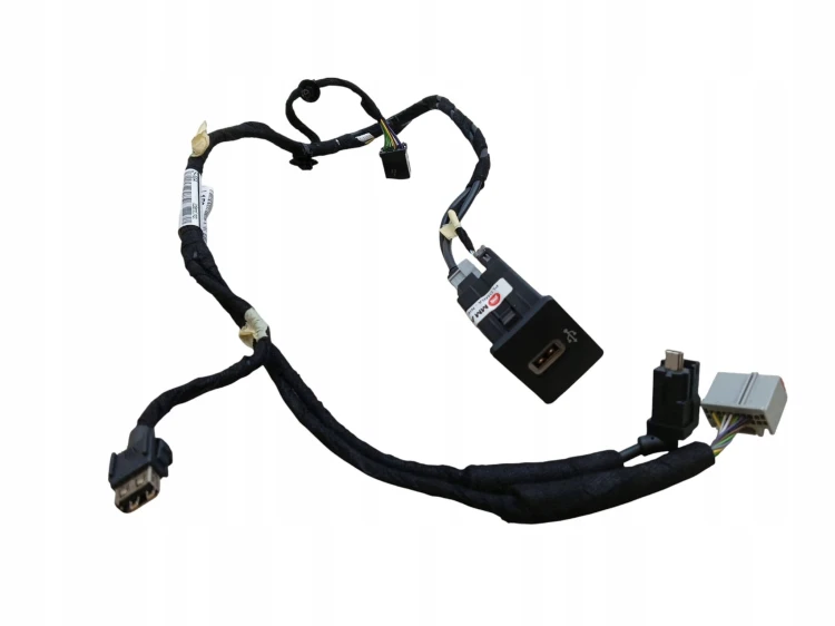 GNIAZDO USB FORD FIESTA MK8 LIFT (2021-2023) 1.0 EcoBoost 125KM HS7T-14F014