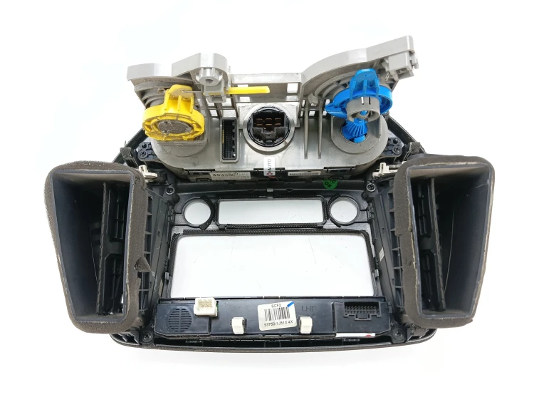 RAMKA ŚRODKOWA PANEL KLIMATYZACJI HYUNDAI I20 I LIFT (2012-2015) 1.2 16V 86