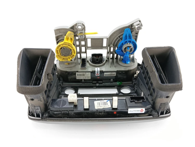 RAMKA ŚRODKOWA PANEL KLIMATYZACJI HYUNDAI I20 I LIFT (2012-2015) 1.2 16V 86