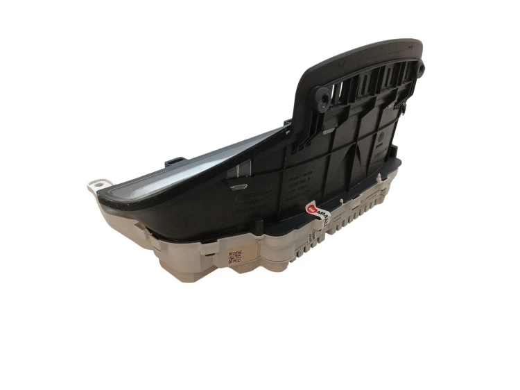 LICZNIK VOLVO XC60 I LIFT (2013-2017) 3.2 24V 243KM 31412263