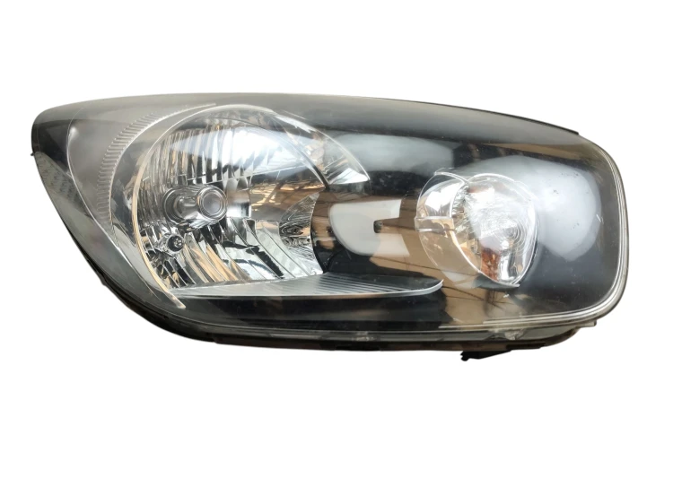 LAMPA PRAWY PRZÓD KIA PICANTO II (2011-2015) 1.2 16V 85KM