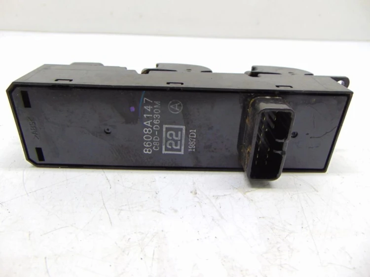 PANEL STEROWANIA SZYB MITSUBISHI OUTLANDER II (2006 - 2013) 2.0 DI-D 8608A1