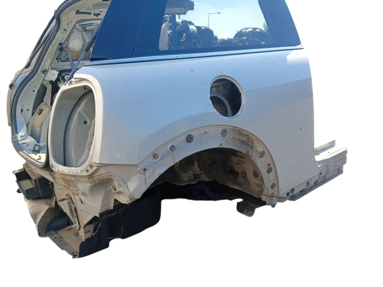 BŁOTNIK PRAWY TYŁ MINI COOPER F56 (2013-2017) WHITE SILVER METALLIC (A62)