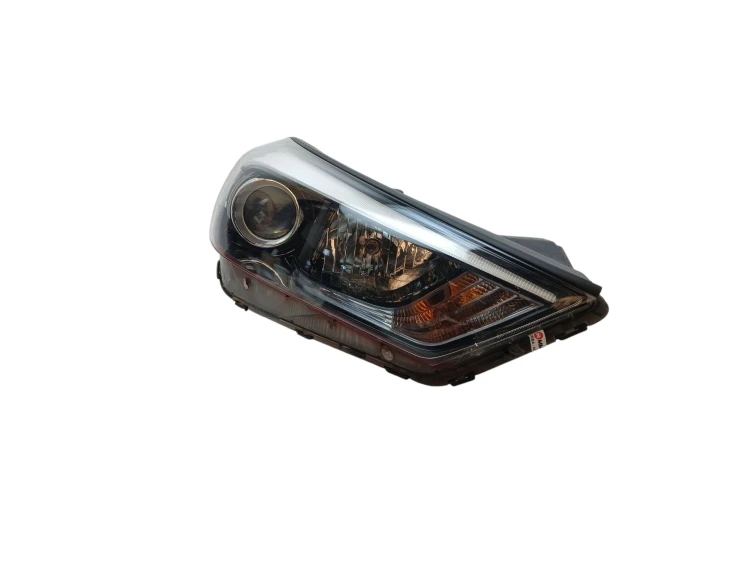 LAMPA PRAWY PRZÓD HYUNDAI TUCSON III (2015-2018) 2.0 CRDI 136KM 92102-D7110