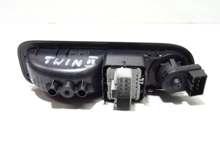 PANEL STEROWANIA SZYB RENAULT TWINGO II (2007-2012)