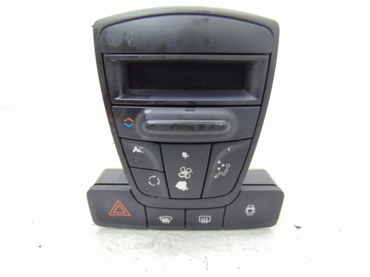 PANEL NAWIEWU RENAULT LAGUNA III (2007-) 2.0 16V