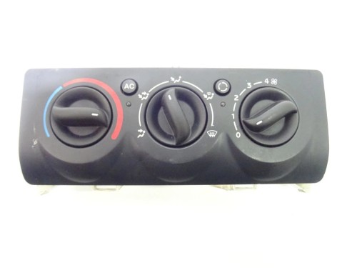 PANEL NAWIEWU RENAULT CLIO II LIFT (2003-2005)