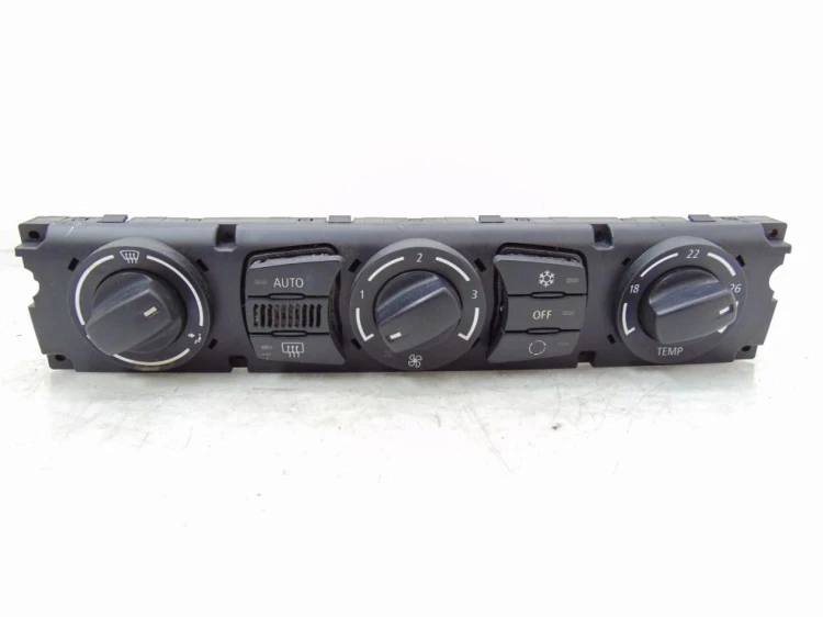 PANEL NAWIEWU BMW E60 2.5 BENZYNA