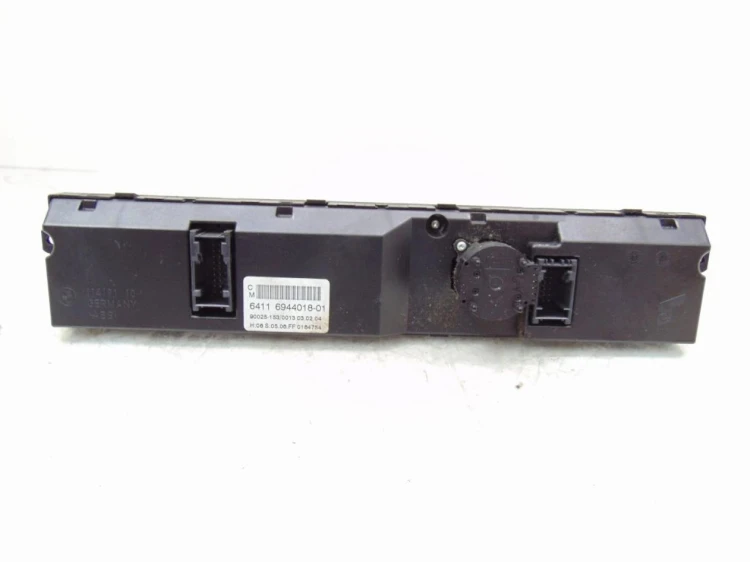 PANEL NAWIEWU BMW E60 2.5 BENZYNA