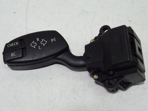 PRZEŁĄCZNIK MANETKA KIERUNKOWSKAZÓW BMW E60 6924103