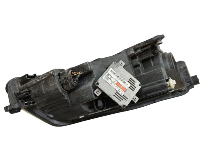 LAMPA LEWY PRZÓD SKODA SUPERB III (2015-2019) 2.0 TDI 150KM 3V2941015A