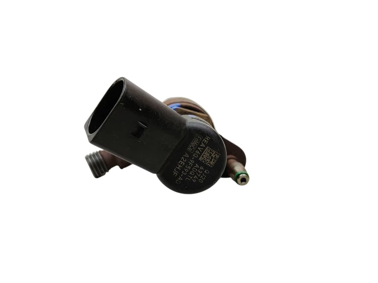 WTRYSKIWACZ FORD MONDEO MK4 FOCUS MK3 C-MAX MK2 1.6 TDCI REAV6Q-9F593-AD