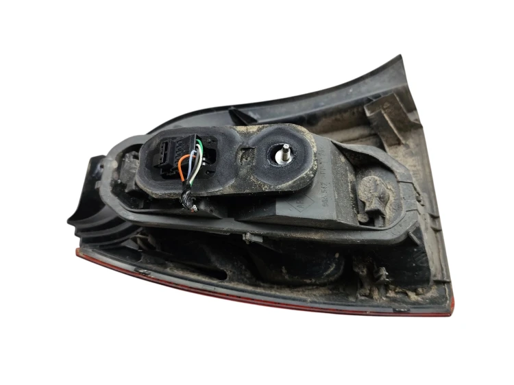 LAMPA PRAWY TYŁ RENAULT TWINGO II (07-12) 8200387889