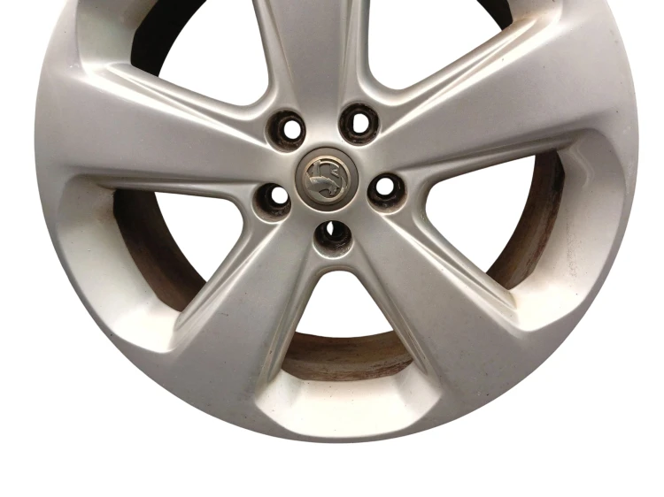 FELGA ALUMINIOWA OPEL MOKKA A 18'' 7J ET38 5X105 95181597