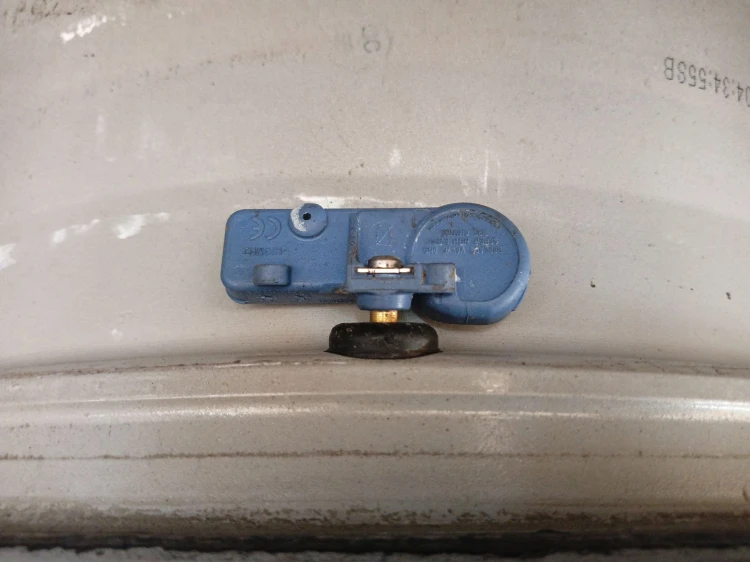 FELGA ALUMINIOWA OPEL MOKKA A 18'' 7J ET38 5X105 95181597