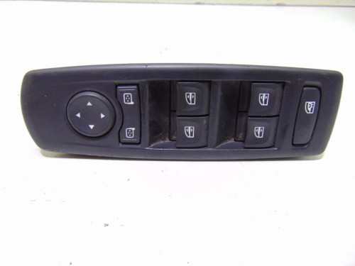 PANEL STEROWANIA SZYB RENAULT MEGANE III (2008-2013)