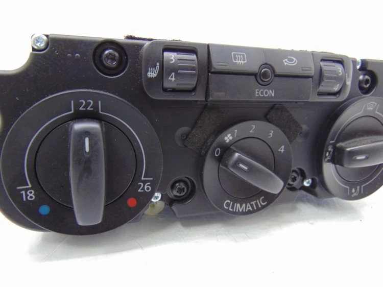 PANEL NAWIEWU VOLKSWAGEN EOS (2005 - 2015) 2.0 TDI