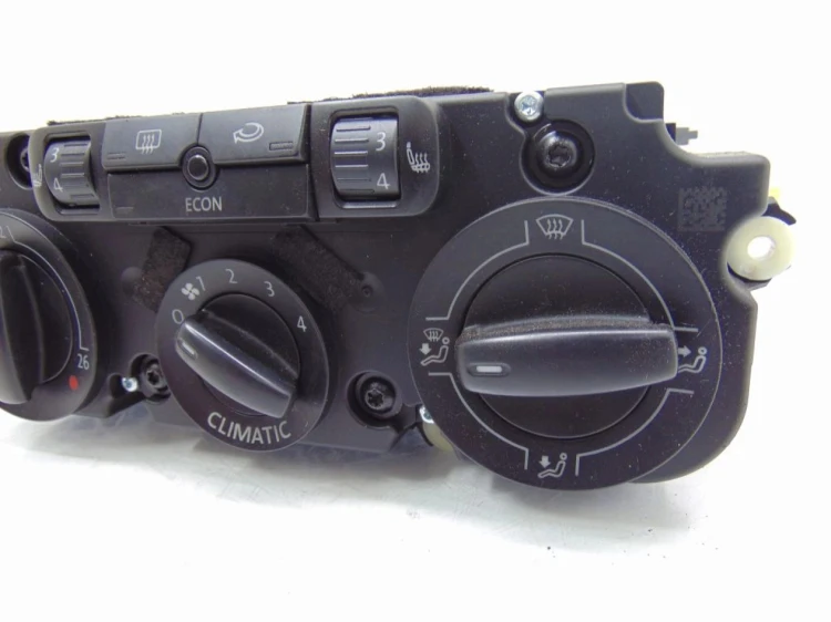 PANEL NAWIEWU VOLKSWAGEN EOS (2005 - 2015) 2.0 TDI
