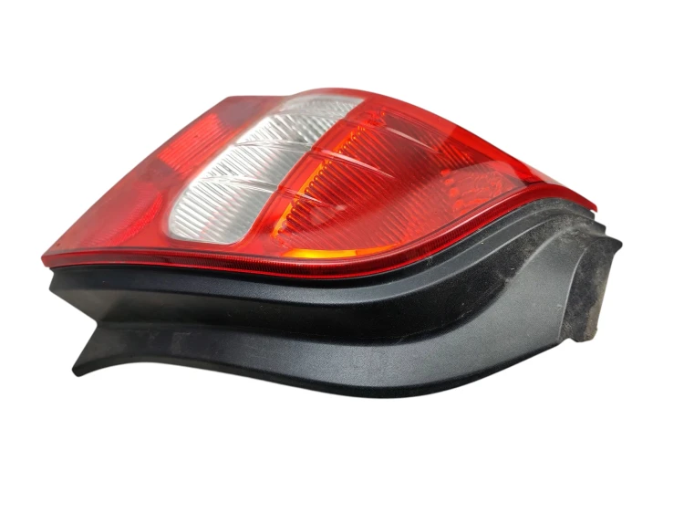 LAMPA LEWY TYŁ RENAULT TWINGO II (2007-2012) 1.2 16V 76KM 8200387888