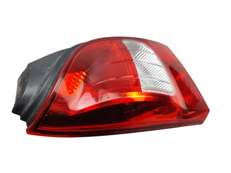 LAMPA LEWY TYŁ RENAULT TWINGO II (2007-2012) 1.2 16V 76KM 8200387888