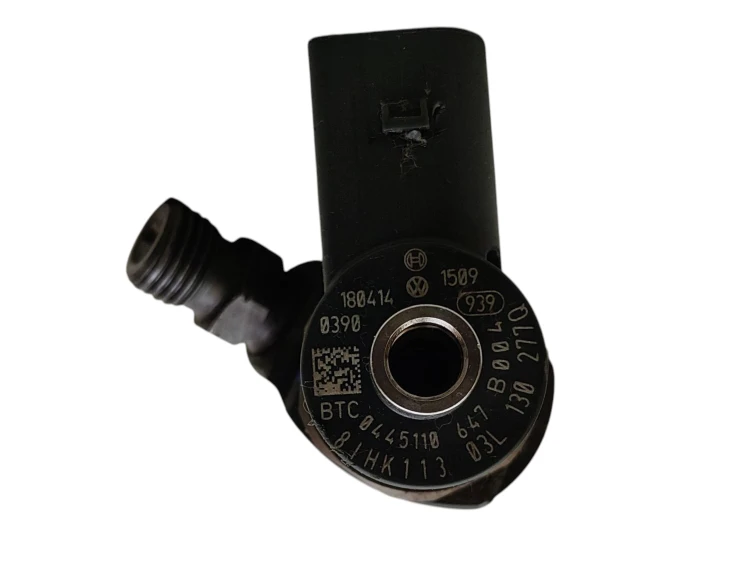 WTRYSKIWACZ AUDI Q5 8R A3 8P A4 B8 A5 8T A6 C7 Q3 8U TT 2.0 TDI 03L130277Q