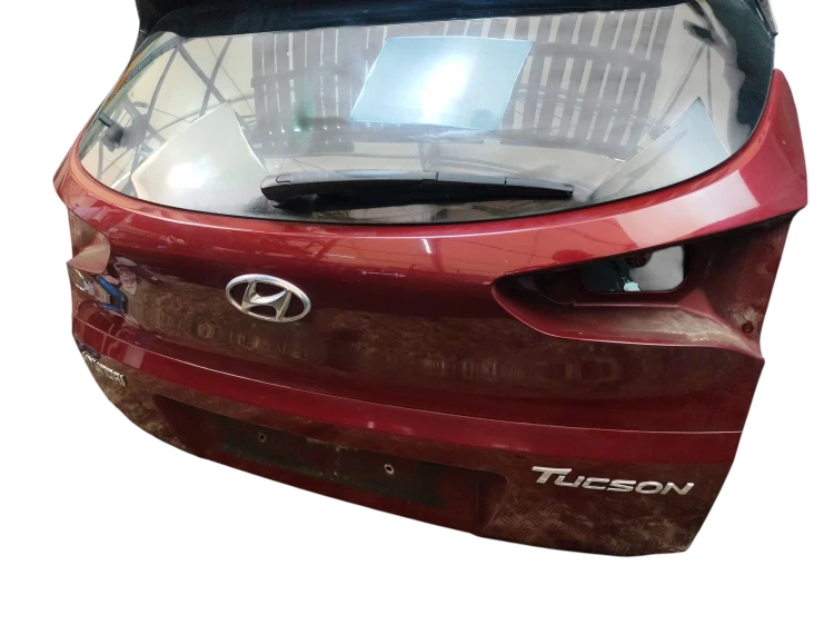 KLAPA BAGAŻNIKA HYUNDAI TUCSON III LAK: S3W (15-18)