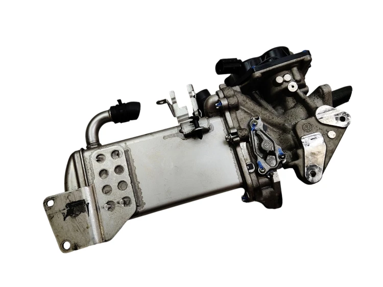 CHŁODNICZKA EGR AUDI Q5 8R A5 8T A6 C7 A4 B8 2.0 TDI 03L131512DT