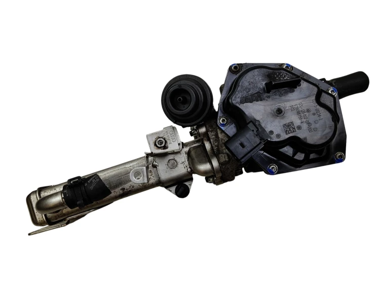 CHŁODNICZKA EGR AUDI Q5 8R A5 8T A6 C7 A4 B8 2.0 TDI 03L131512DT