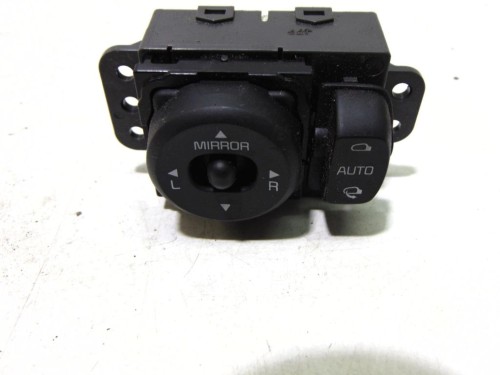 PANEL STEROWANIA LUSTEREK KIA CEED II (2012-2018)