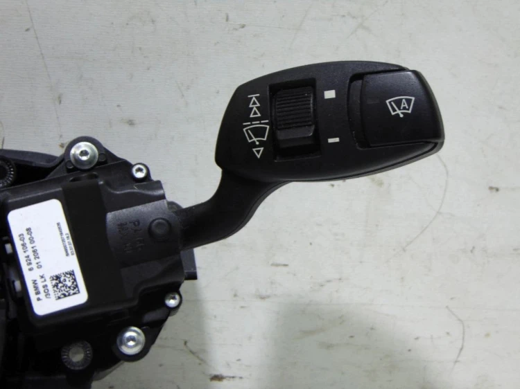 PRZEŁĄCZNIK ZESPOLONY BMW E60 LIFT(2007-2010) 6968198