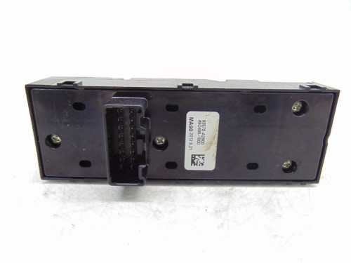 PANEL STEROWANIA SZYB KIA CEED II LIFT(2015-2018)