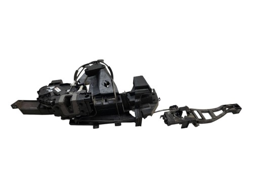 ZAMEK DRZWI PRAWY PRZÓD FORD KUGA MK1 (2008-2010) 2.0 TDCI 136KM 8V4A-S2181