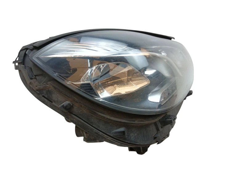 LAMPA PRAWY PRZÓD MERCEDES E W212 LIFT (2012-2016) 2.2 BlueTEC 136KM A21282