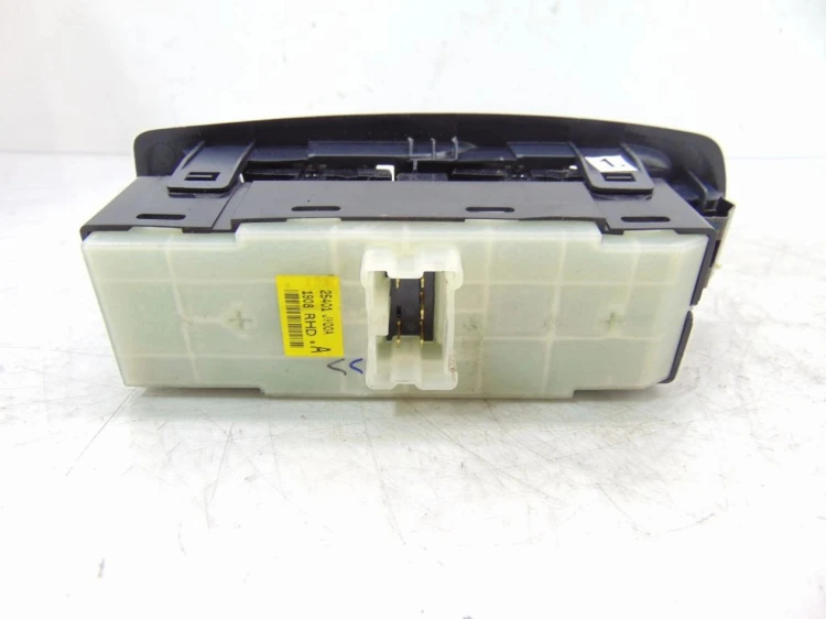 PANEL STEROWANIA SZYB RENAULT KOLEOS (2008-2015) 2.0 DCI