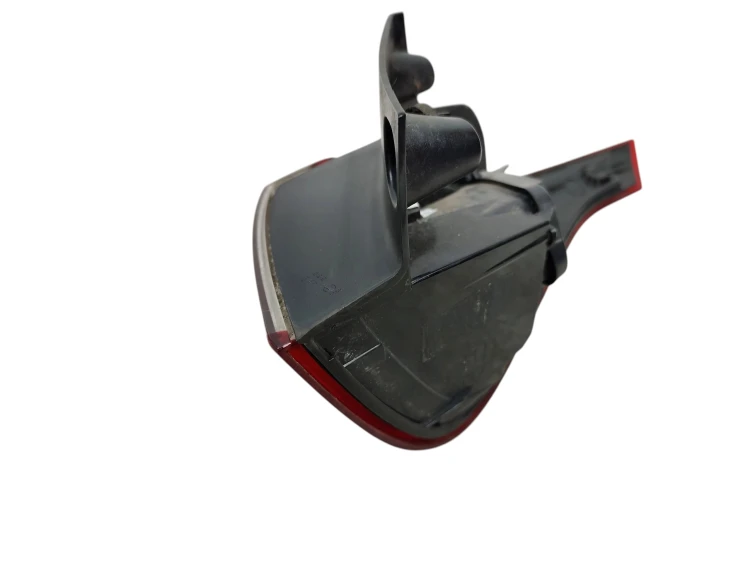 LAMPA LEWY TYŁ TYLNA OPEL CROSSLAND X (17-20) 207981L