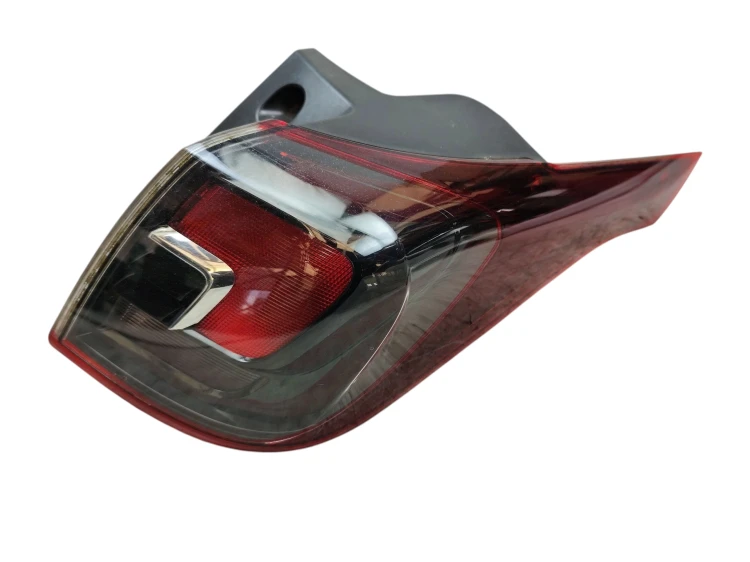 LAMPA PRAWY TYŁ OPEL CROSSLAND X (17-20) 207981R