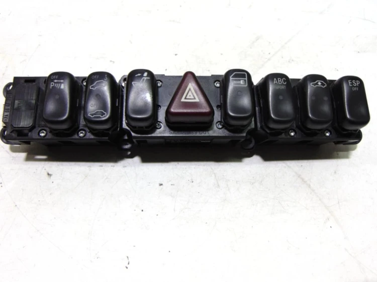 PANEL ŚRODKOWY MERCEDES CL500 W215