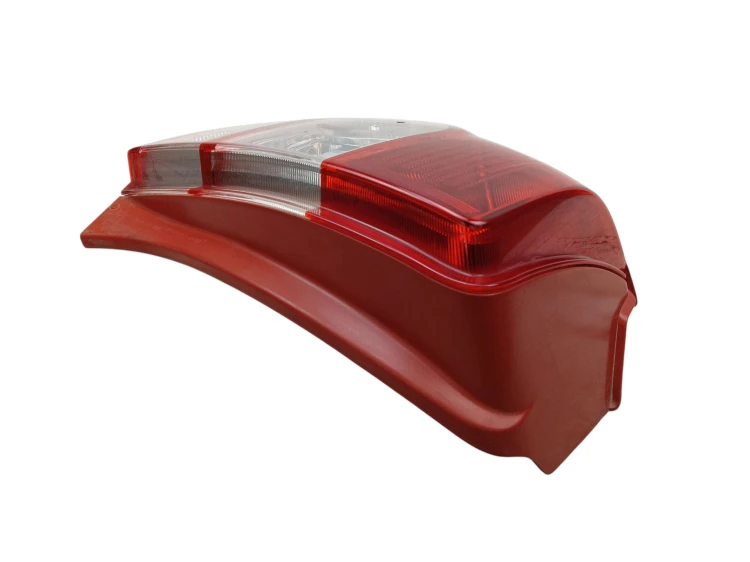 LAMPA LEWY TYŁ TOYOTA URBAN CRUISER (2008-2014) 1.33 101KM