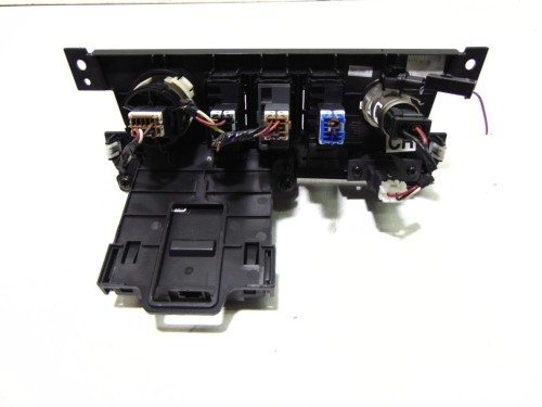 PANEL ŚRODKOWY RENAULT KOLEOS (2008-2015)