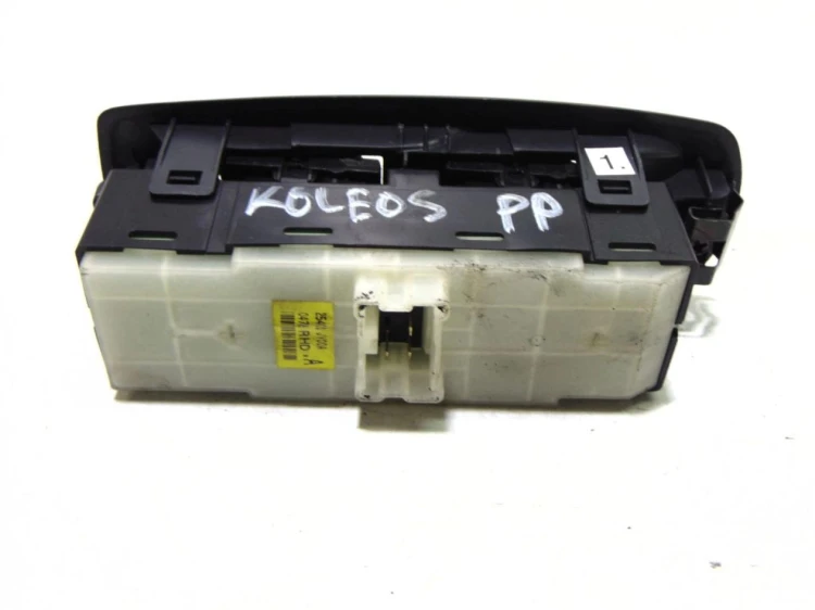 PANEL STEROWANIA SZYB RENAULT KOLEOS (2008-2015)