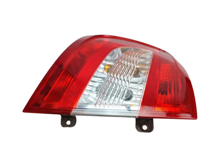 LAMPA LEWY TYŁ TYLNA SKODA RAPID LIFTBACK (12-17) 5JH945257