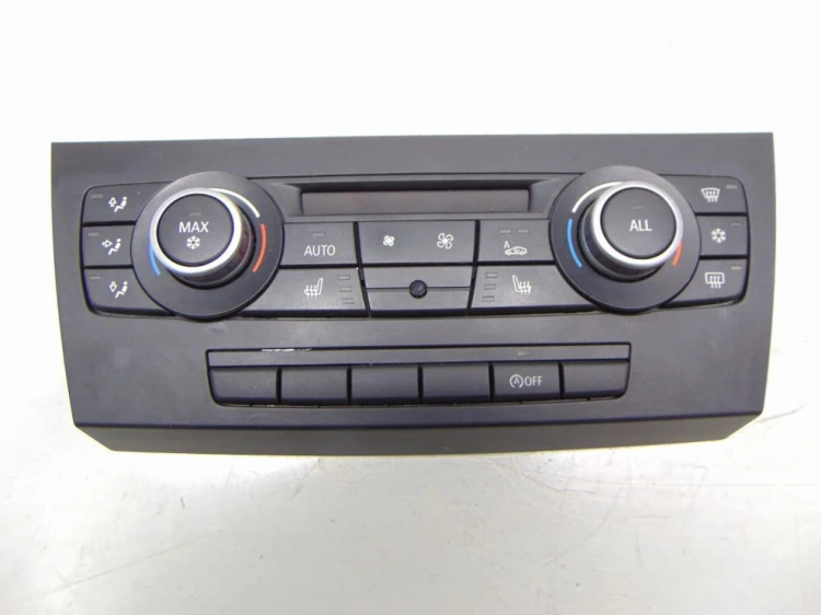 PANEL NAWIEWU BMW E91 LIFT 2.0 D N47D20 143KM 9263302