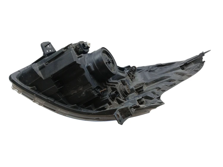LAMPA PRAWY PRZÓD RENAULT TRAFIC III VIVARO B (2014-2019) 260109424R EUROPA