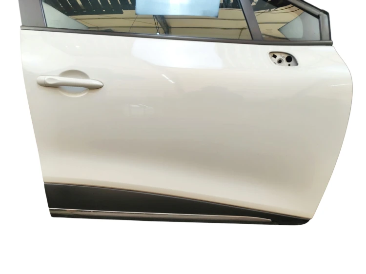 DRZWI PRAWY PRZÓD RENAULT CLIO IV (2012-2016) 0.9 TCE 90KM